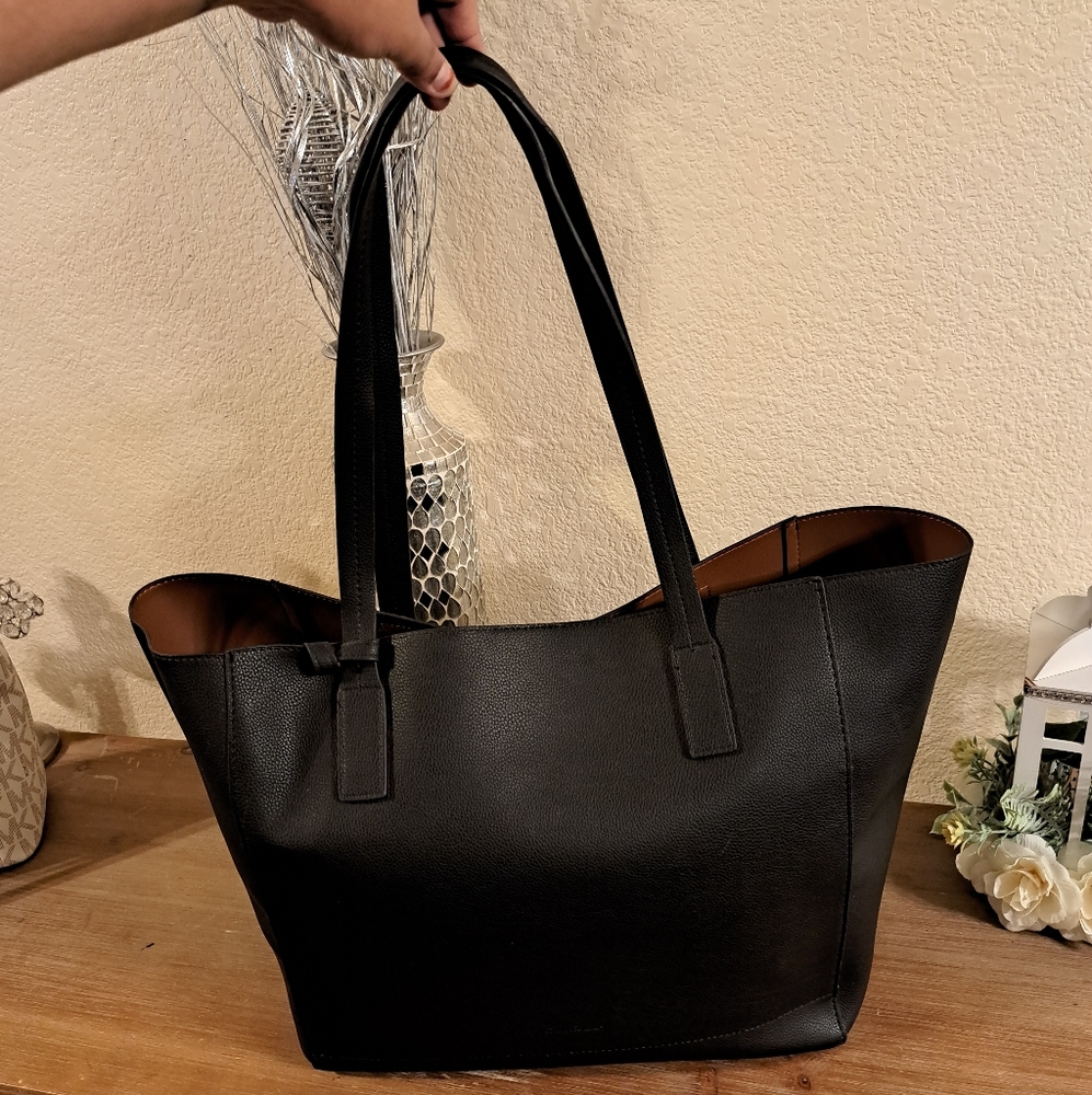 Tommy Bahama bag